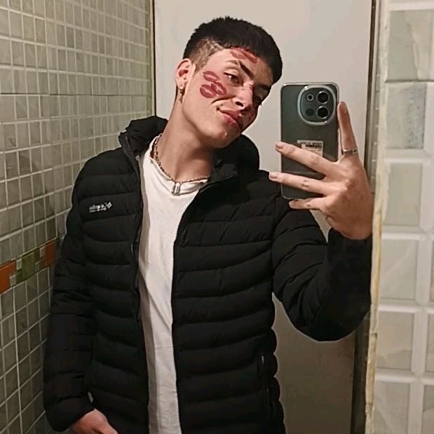 👑🌱𝔸𝕃£𝕏 🌱👑