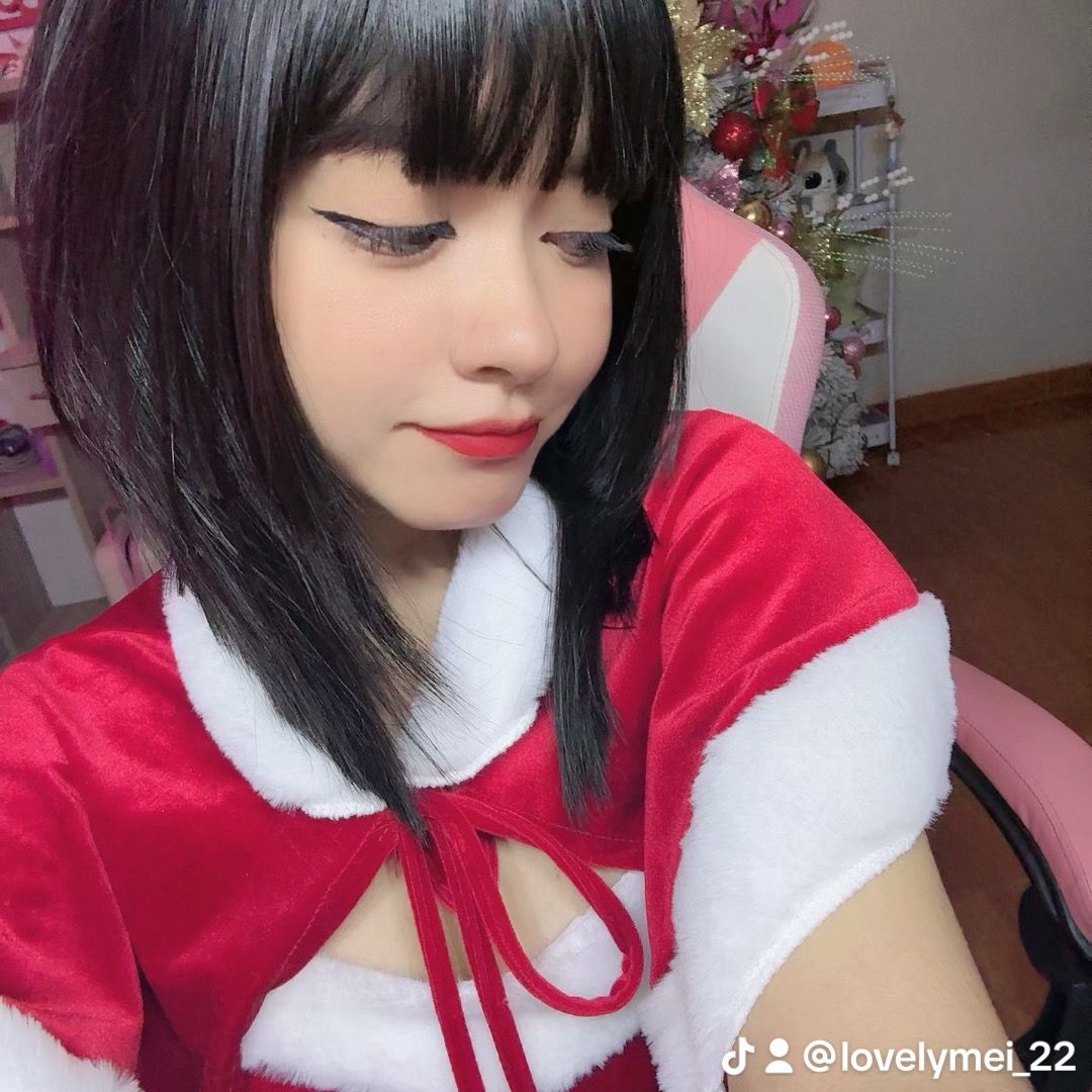 😸 Mei Li 🍥
